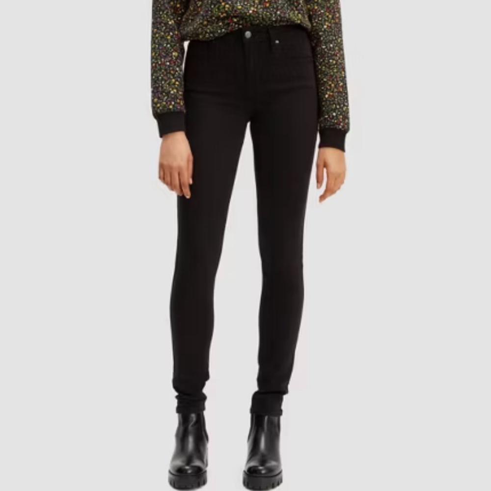 Levi's 721 High Rise Skinny Jeans